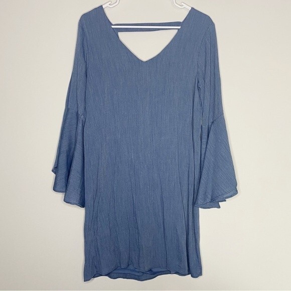 Wrangler Blue Flowy Dress with Flutter Sleeves Minimalist Preppy Size Small - Picture 1 of 8